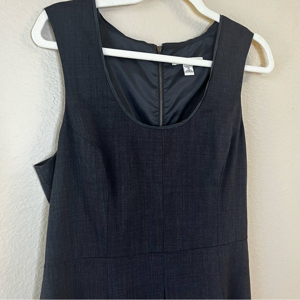 Banana Republic Women's Dress Gray Sleeveless Zipper Darts Pockets, Size 12 - Picture 4 of 8